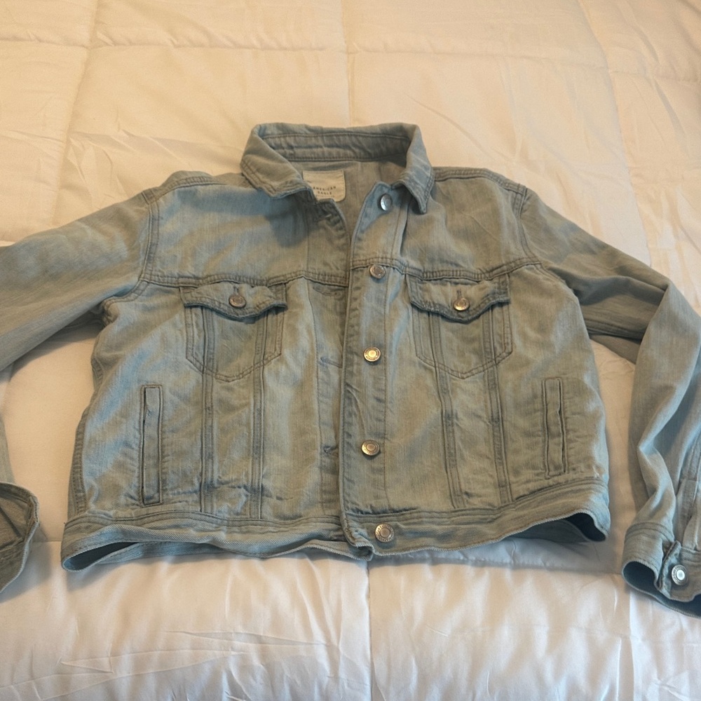 American Eagle Outfitters Light Blue Denim Shirt